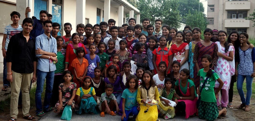 story carousel slide 2